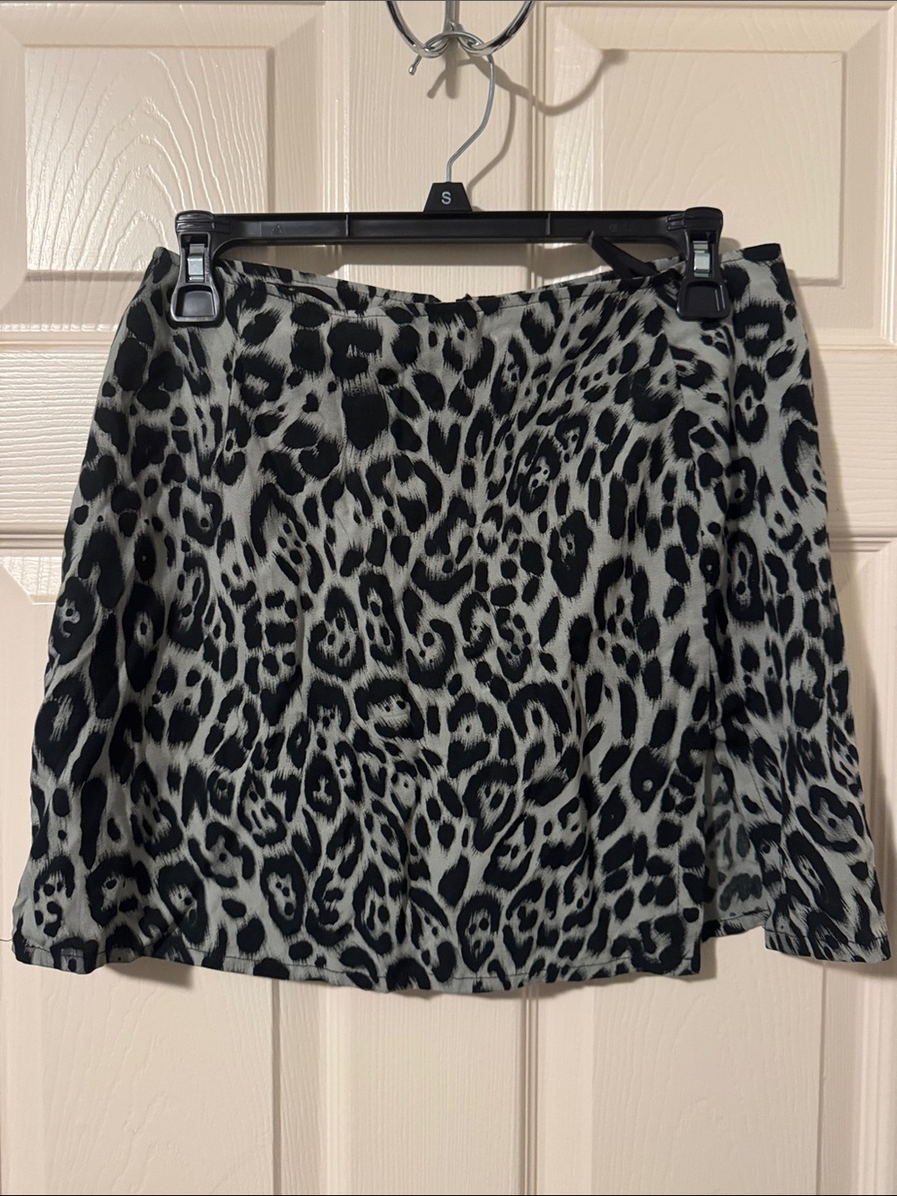 Motel Rocks Black & Gray Leopard Mini Skirt